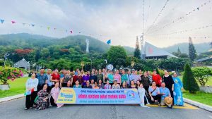 HÀNH HƯƠNG XUYÊN VIỆT - EMMAUS TRAVEL